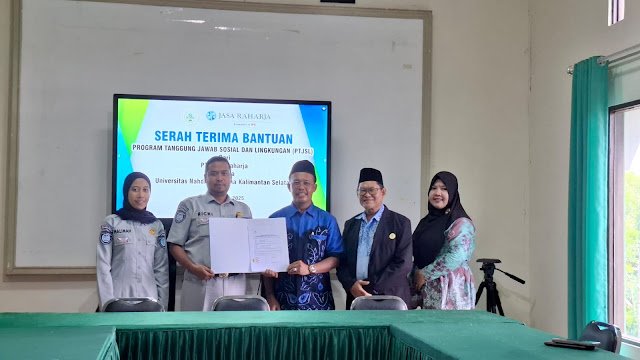 Jasa Raharja Kalsel Salurkan Bantuan, Dukung UNUKASE Jadi Kampus Ramah Lingkungan