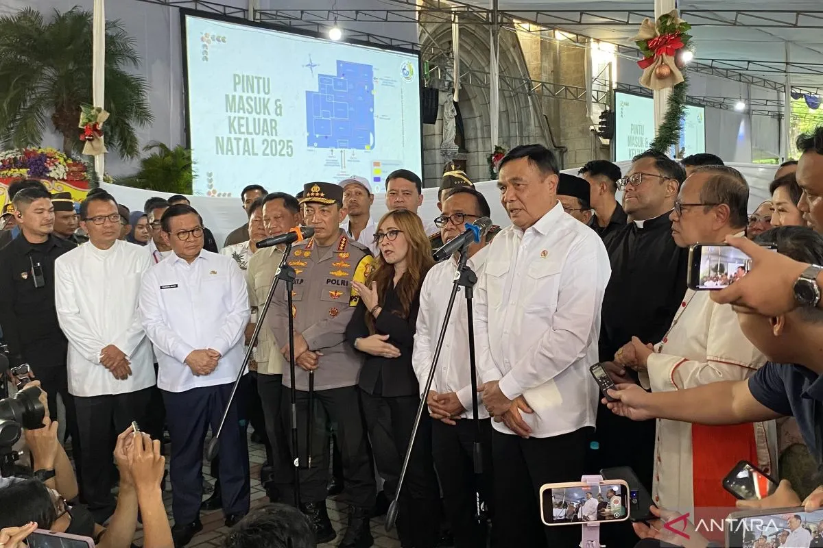 Natal 2025: Menkopolhukam Ajak Umat Kristiani Doakan Korban Bencana Alam