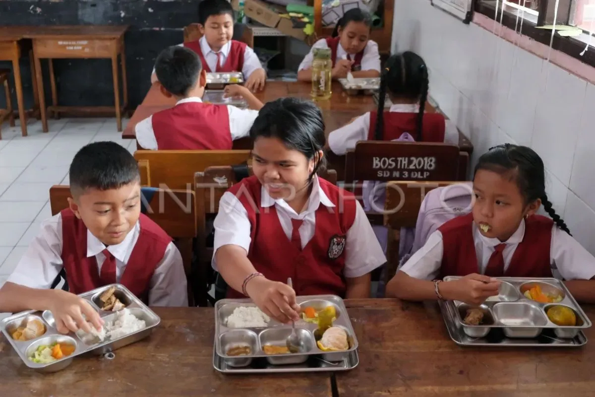 Komisi VII DPR Ingatkan Pemda Tak Bergantung pada APBD, Dorong Inovasi Daerah