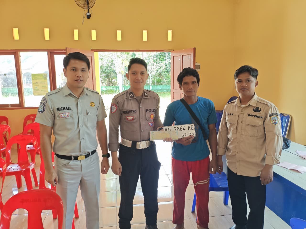 Tim Pembina Samsat Tanjung Selor Gelar Layanan SANJUNG di Desa Tanjung Agung