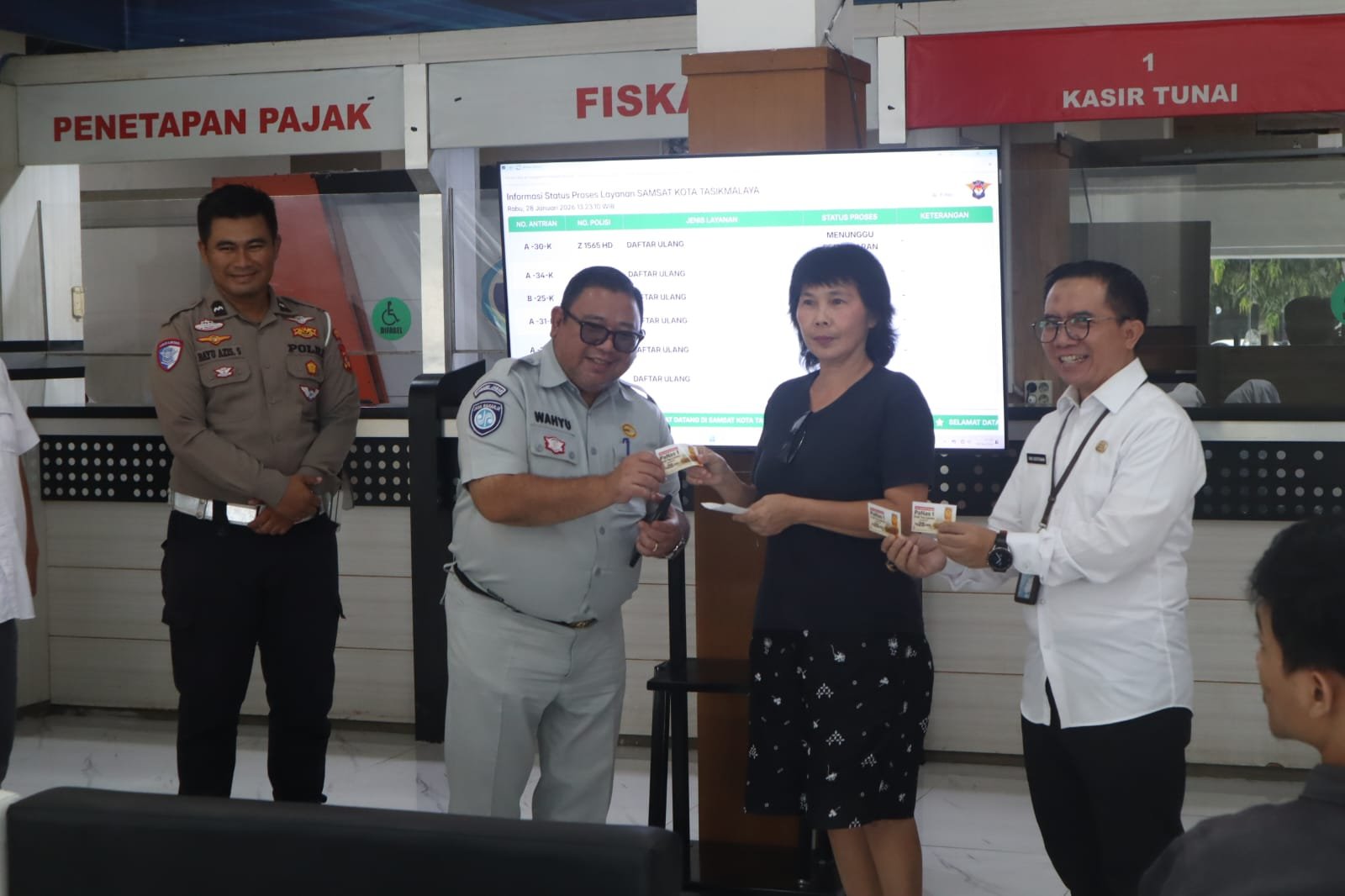 PT Jasa Raharja Bersama P3D Kota Tasikmalaya, Polres Kota Tasikmalaya dan McDonald’s H. Djuanda Jalin Kerja Sama Merchant untuk Apresiasi Wajib Pajak Taat