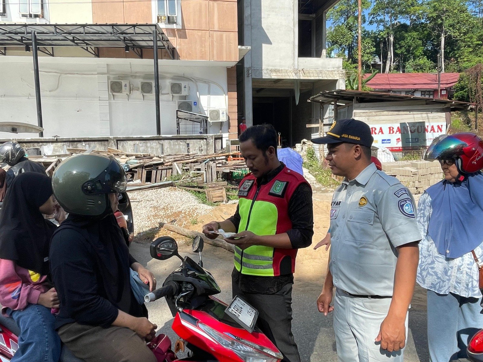 Jasa Raharja Turut Serta dalam Operasi Gabungan Guna Menekan Angka Pelanggaran Lalin dan Angka Kecelakaan di Kab Sanggau