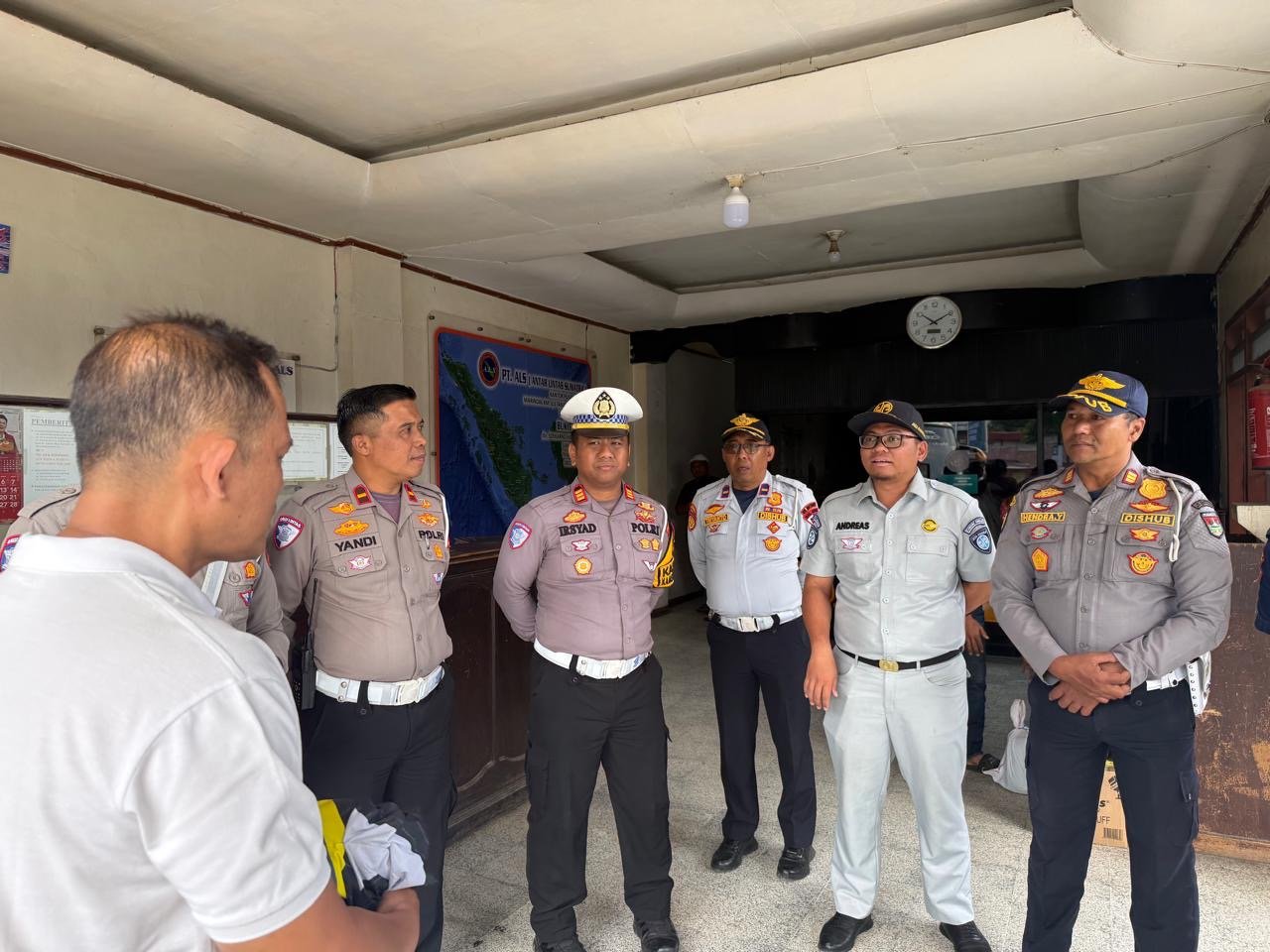 Pastikan Armada Layak Jalan, Jasa Raharja Bukittinggi Bersama Satlantas Polresta dan Dishub Lakukan Rampcheck di Pool ANS dan ALS