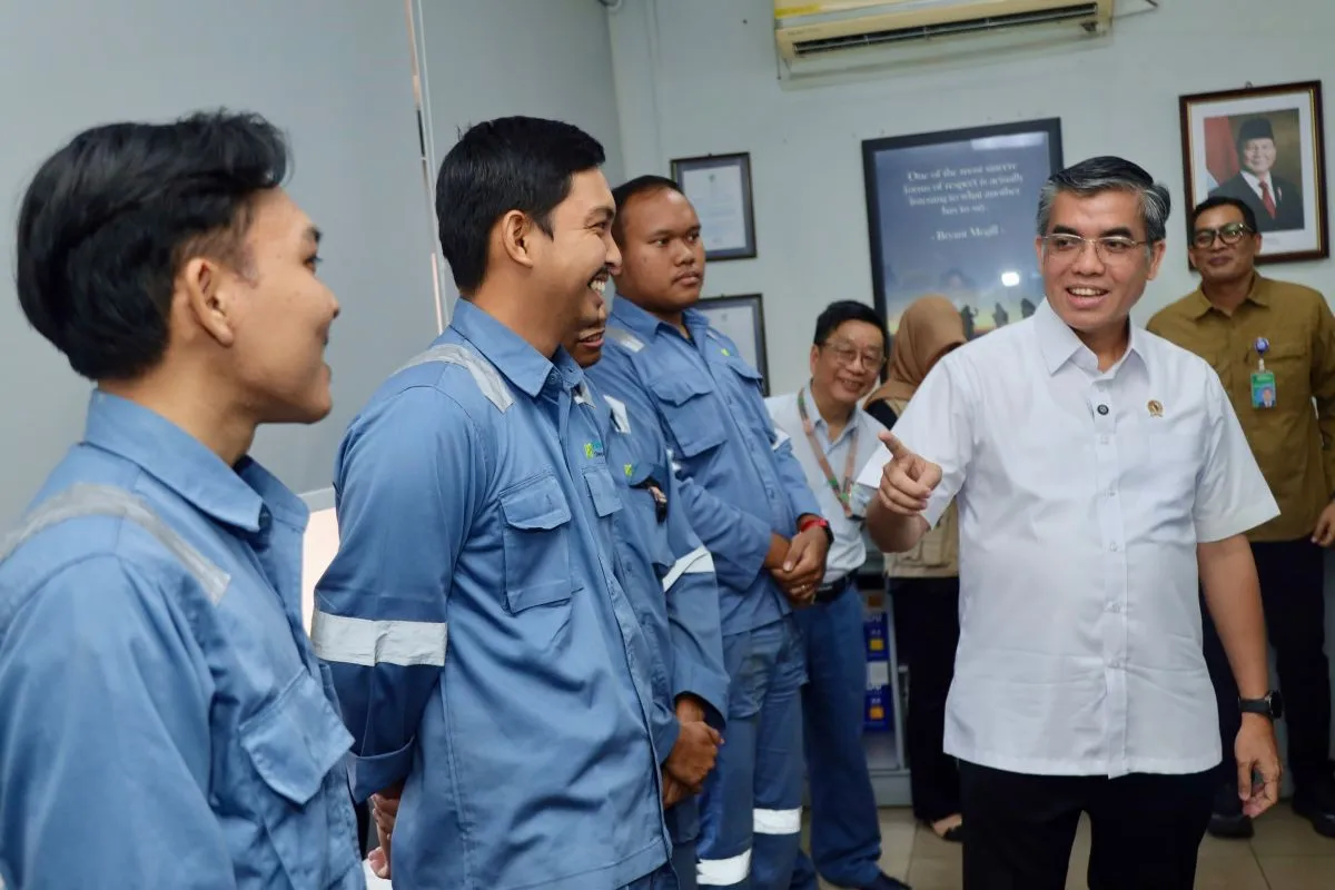 Menaker Targetkan Program Magang Nasional 2026 Jangkau Seluruh Provinsi di Indonesia
