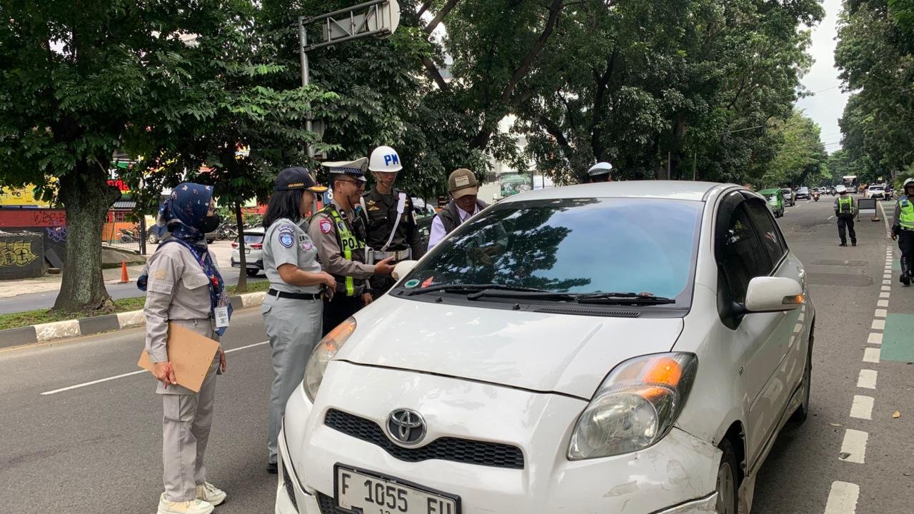Sinergi Tingkatkan Kepatuhan PKB, Jasa Raharja Bogor dan Tim Pembina Samsat Kota Bogor Gelar Operasi Gabungan