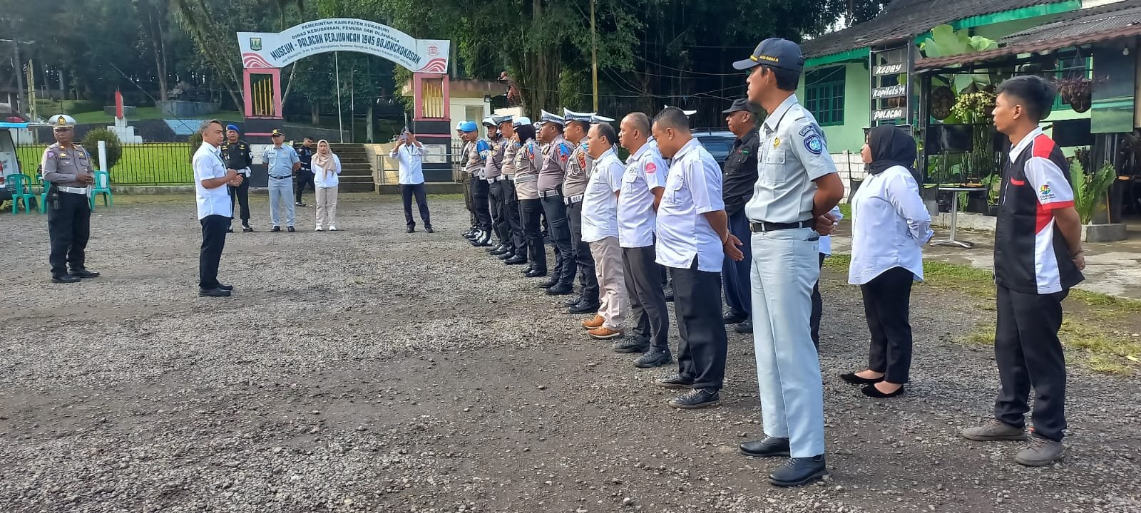 Tim Pembina Samsat Kabupaten Sukabumi I – Cibadak Gelar Operasi Pemeriksaan Pajak Kendaraan Bermotor