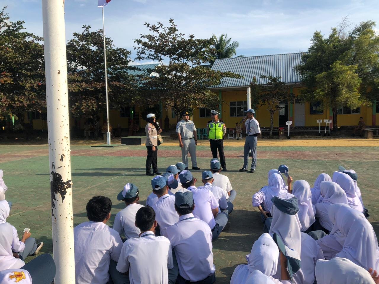 Jasa Raharja dan Satlantas Polresta Tanjungpinang Gelar PPKL di SMA Negeri 9 Tanjungpinang