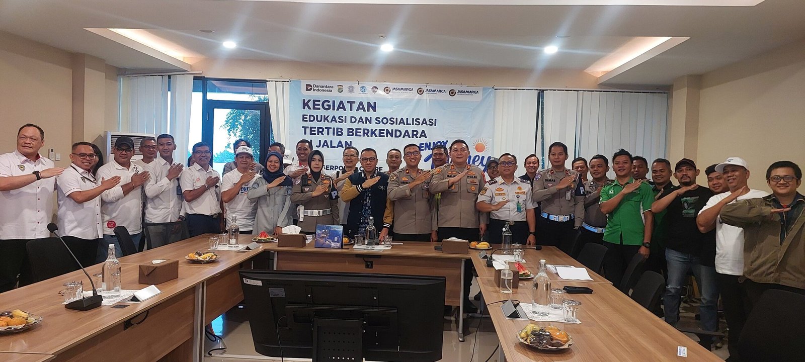 Jasa Raharja Sinergi dengan Jasamarga Sosialisasi Tertib Berkendara di Kantor Tollroad Operator Ruas Cinere- Serpong