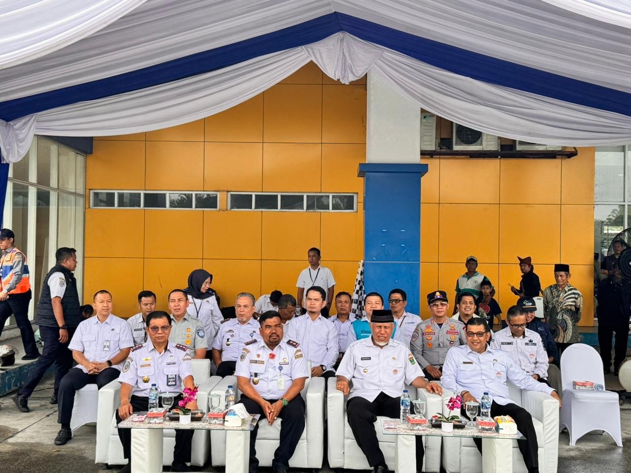 Jasa Raharja Sumatera Barat Hadiri Pelepasan Bus Mudik dan Balik Gratis oleh Ditjen Perhubungan Darat di Terminal Anak Air BPTD Kelas II Sumatera Barat