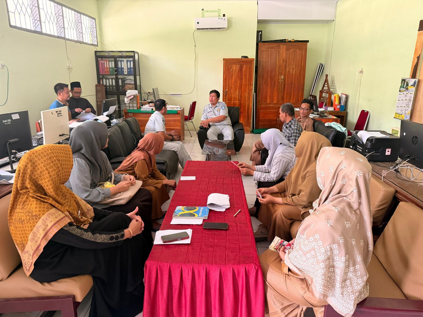 Jasa Raharja Watampone Gelar Sosialisasi Program Pengajar Peduli Keselamatan Lalu Lintas (PPKL) di SMAN 7 WAJO
