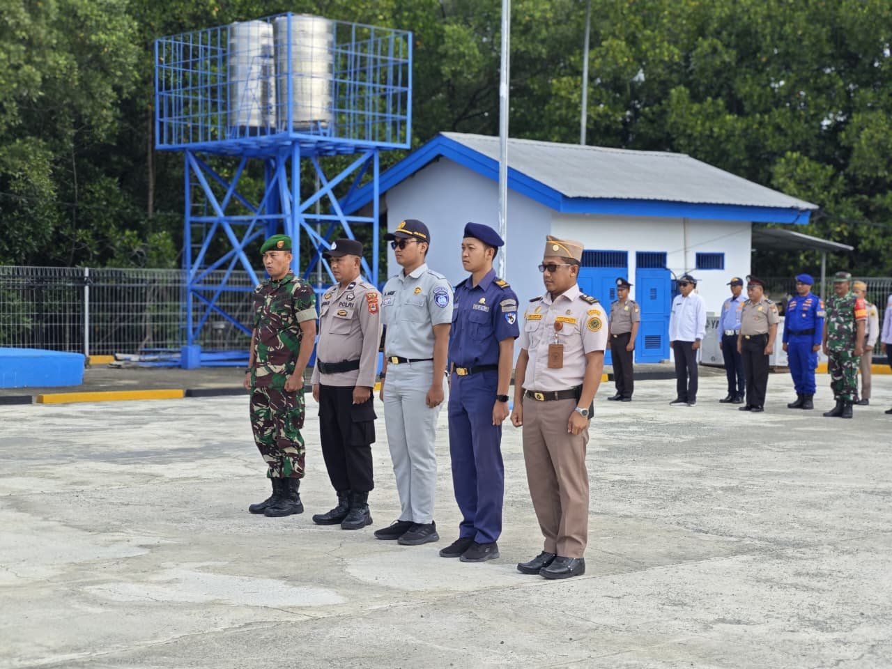 Jasa Raharja Hadiri Apel Pembukaan Posko Angkutan Laut Lebaran 2026 di Pelabuhan Siwa