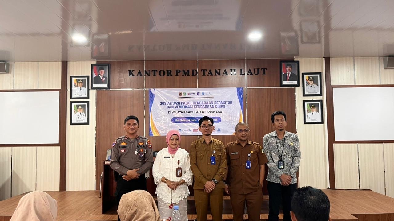 Tim Pembina Samsat Pelaihari Bangun Tertib Administrasi Desa, Pajak Kendaraan Jadi Fokus