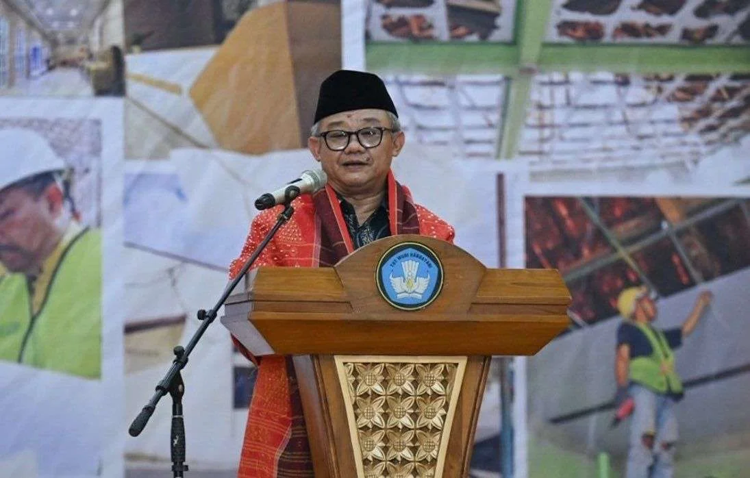 Mendikdasmen Targetkan Revitalisasi 60 Ribu Sekolah, Fokus Pemerataan Mutu