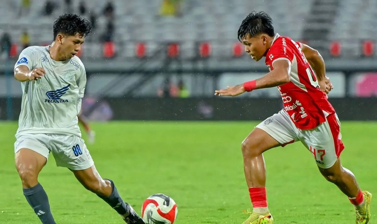 Bali United Tekuk PSM Makassar 2-0 di Stadion Dipta