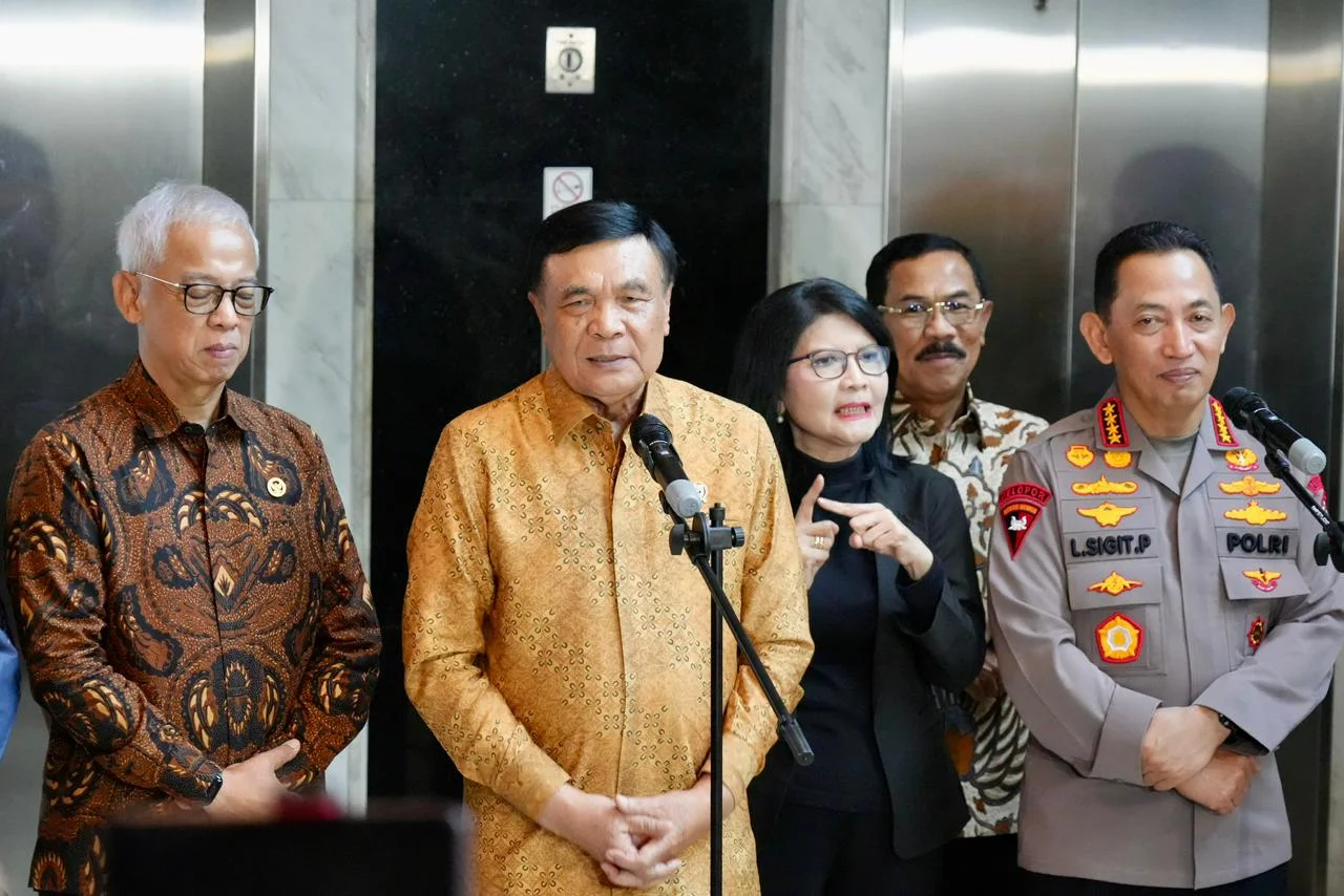 Menko Polkam Tekankan Integritas dan Profesionalisme dalam Pengawasan Kepolisian