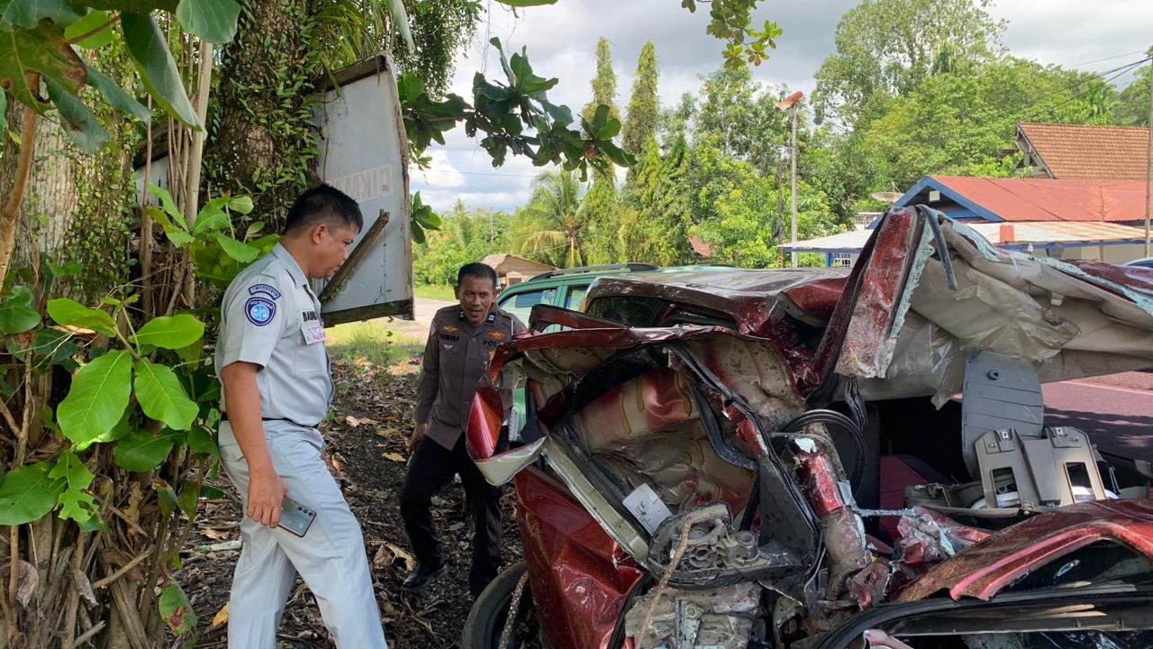 Respon Cepat Jasa Raharja Palopo Dalam Memberikan Penanganan dan Kepastian Jaminan Korban Kecelakaan Truck Box Mitsubishi vs Mobil Wuling di Kec. Walenrang Utara Kab. Luwu