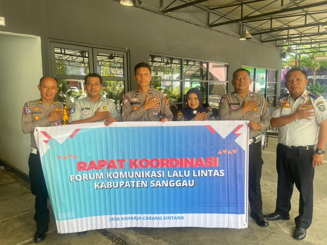 Jasa Raharja Sintang Bersama Stakeholder Perkuat Sinergi Keselamatan melalui Rapat Forum Komunikasi Lalu Lintas di Sanggau