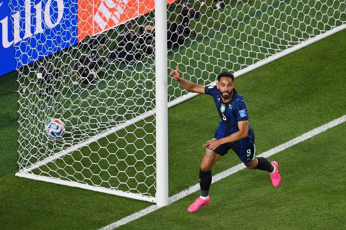 Brasil Bungkam Haiti 3-0, Dwigol Cunha Bawa Selecao ke Puncak Klasemen