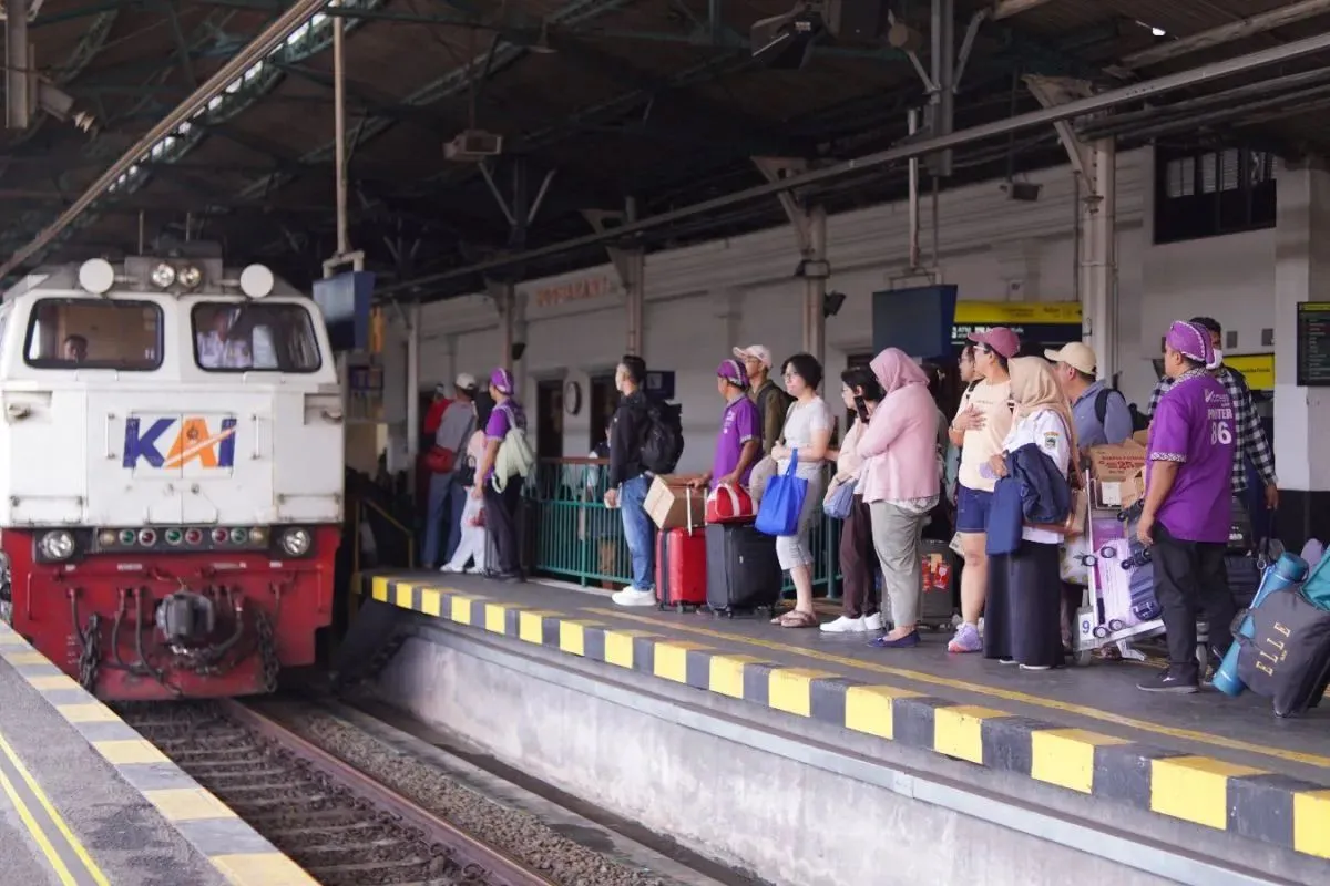 KAI dan Kemenhub Perkuat Angkutan Kereta Selama Libur Sekolah, Antisipasi Lonjakan Penumpang