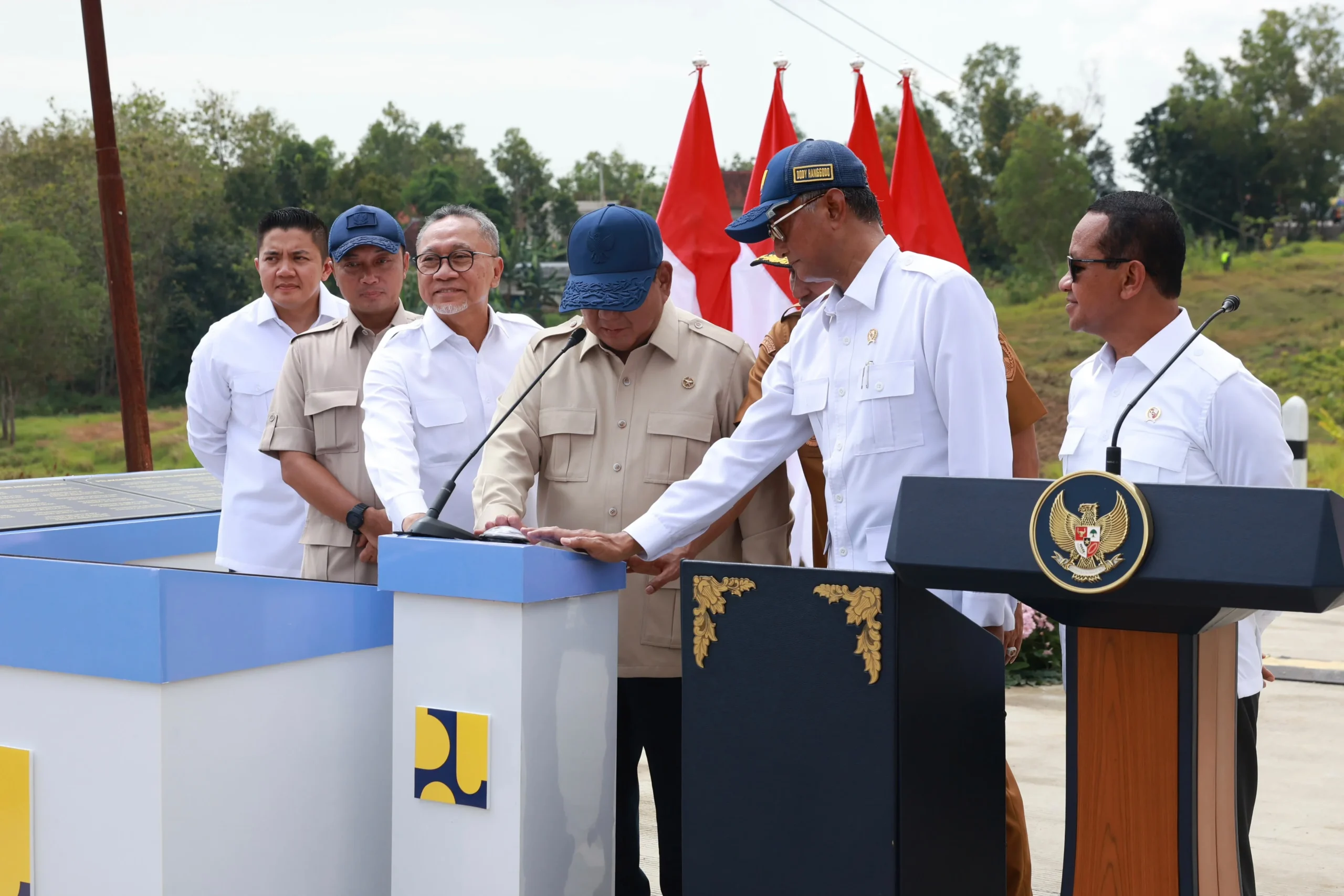 Presiden Resmikan 1.151 Km Jalan Daerah untuk Percepat Distribusi dan Tekan Biaya Logistik