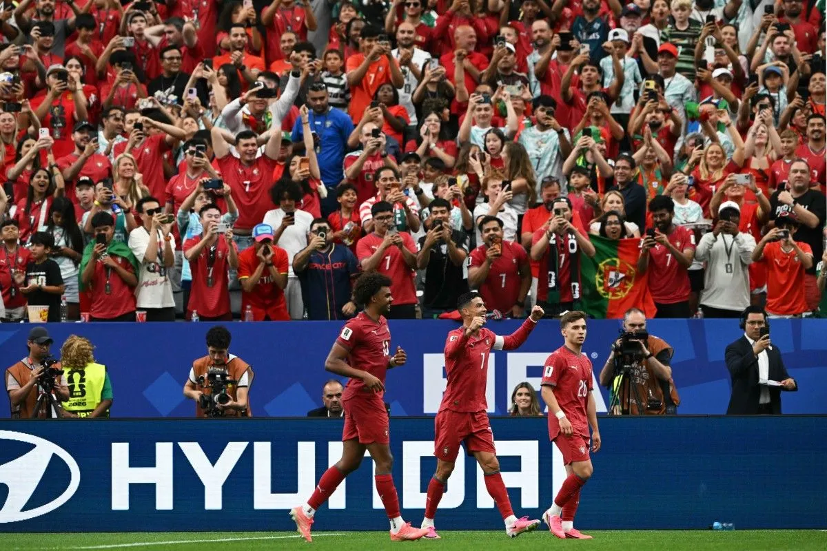 Cristiano Ronaldo Cetak Brace, Portugal Tekuk Uzbekistan 5-0