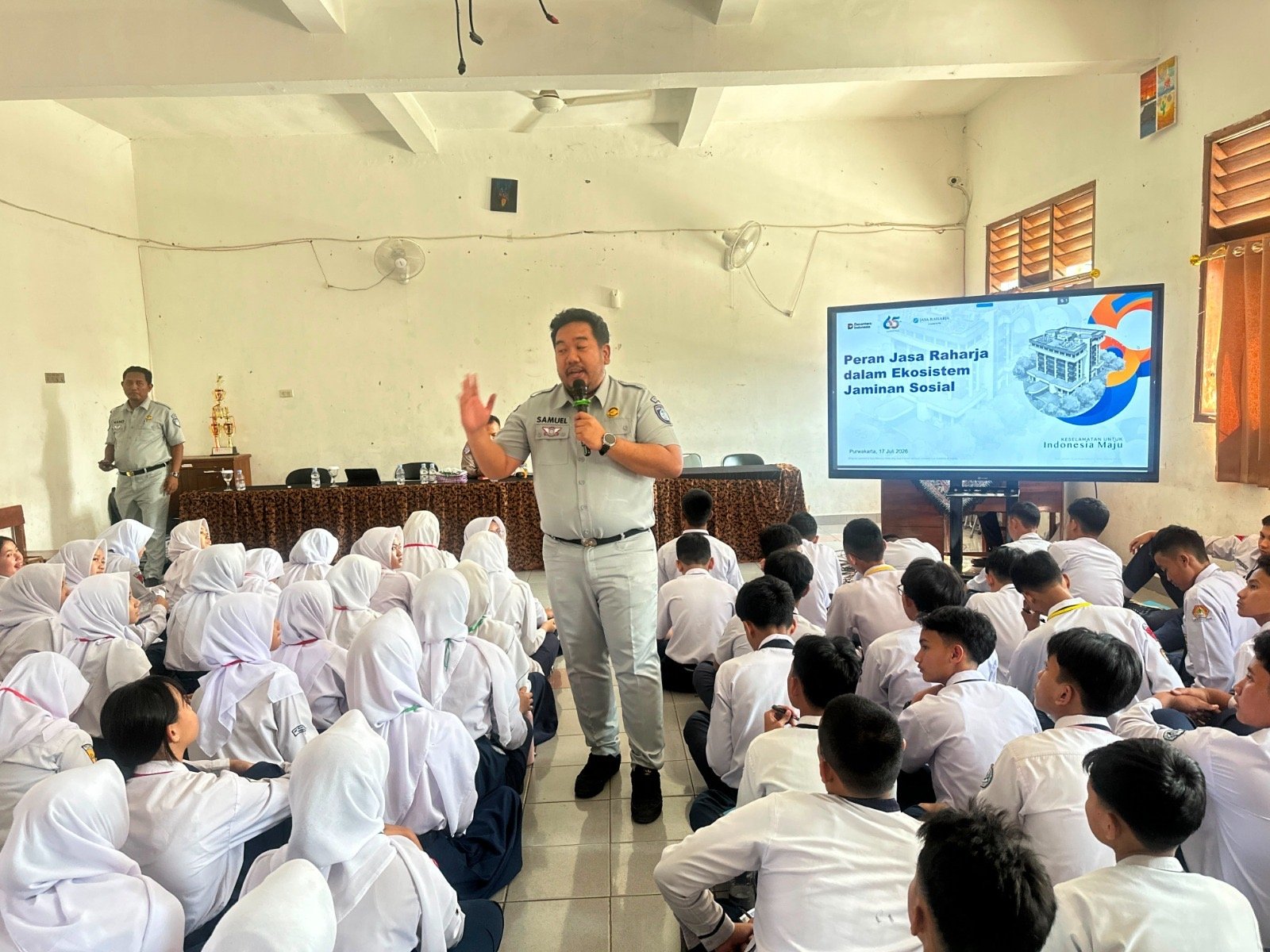 Implementasi Action Plan FLLAJ, Jasa Raharja dan Satlantas Polres Purwakarta Tanamkan Budaya Keselamatan kepada Pelajar SMAN 1 Purwakarta