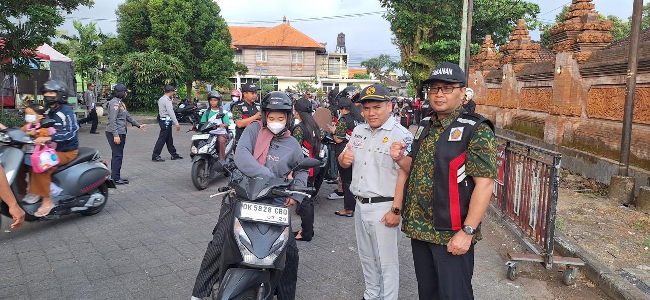 Sinergi Tim Pembina Samsat Tabanan Perkuat Kepatuhan Pajak Kendaraan Melalui Operasi Gabungan