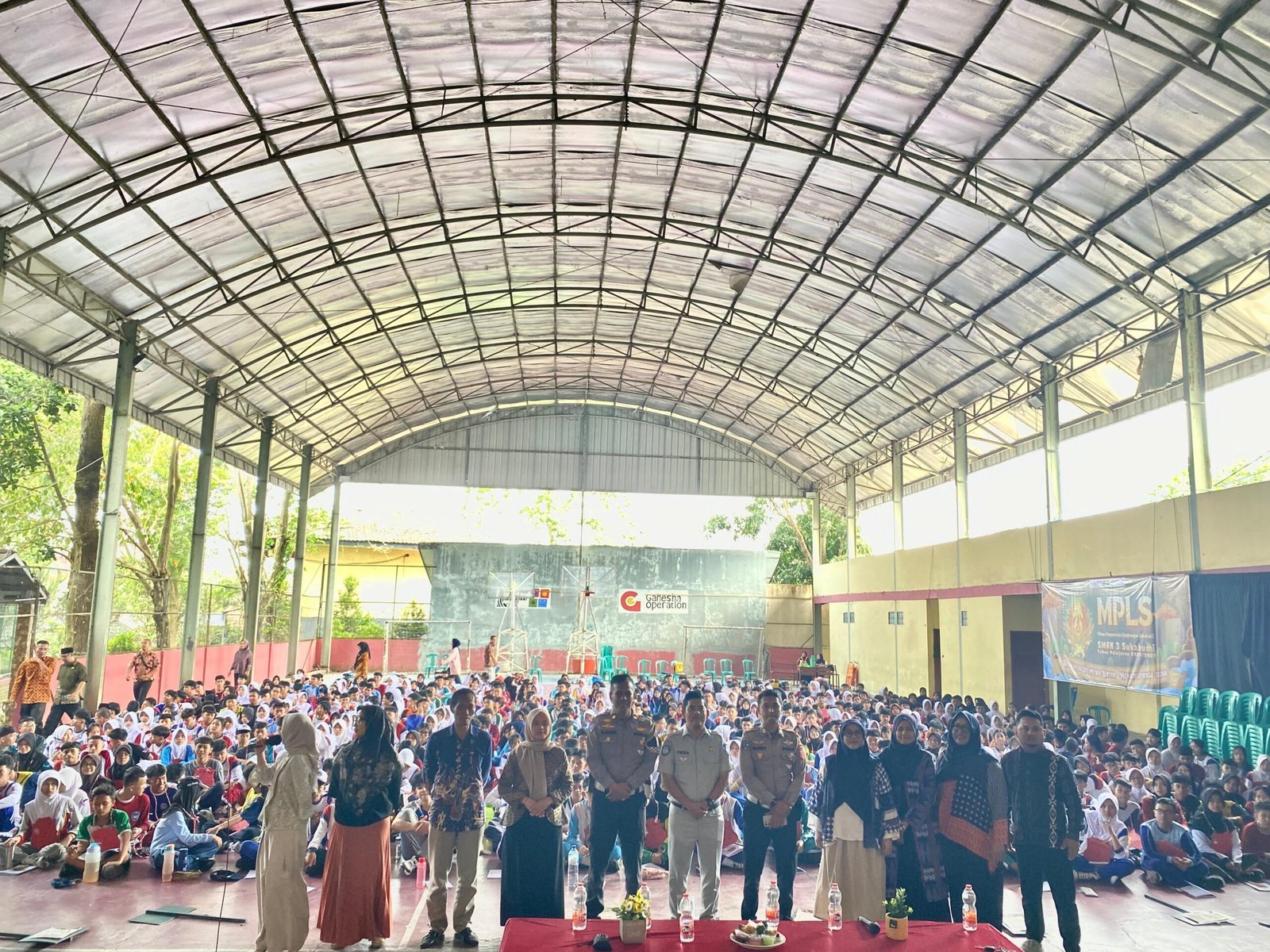 Jasa Raharja Cabang Sukabumi dan Satlantas Polres Kota Sukabumi Tanamkan Budaya Tertib Berlalu Lintas kepada Pelajar SMA Negeri 3 Kota Sukabumi