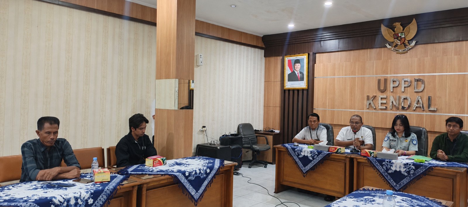 Jasa Raharja serta Tim Pembina Samsat Kendal dan Bank Jateng Laksanakan Penyerahan Hadiah Tabungan Bima pada Gebyar Hadiah Samsat 2026