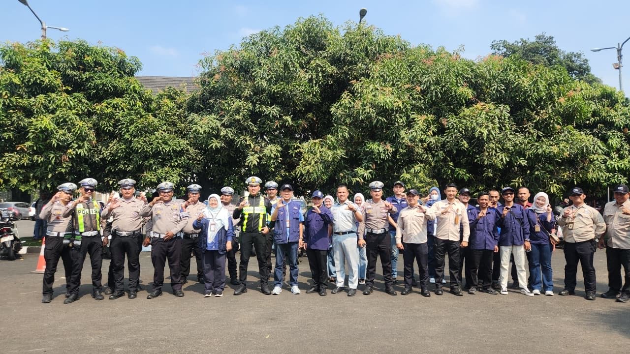 PT Jasa Raharja (Persero) Kanwil Utama Jawa Barat Bersama Tim Pembina Samsat Cimahi Gelar Operasi Gabungan di Samsat Cimahi