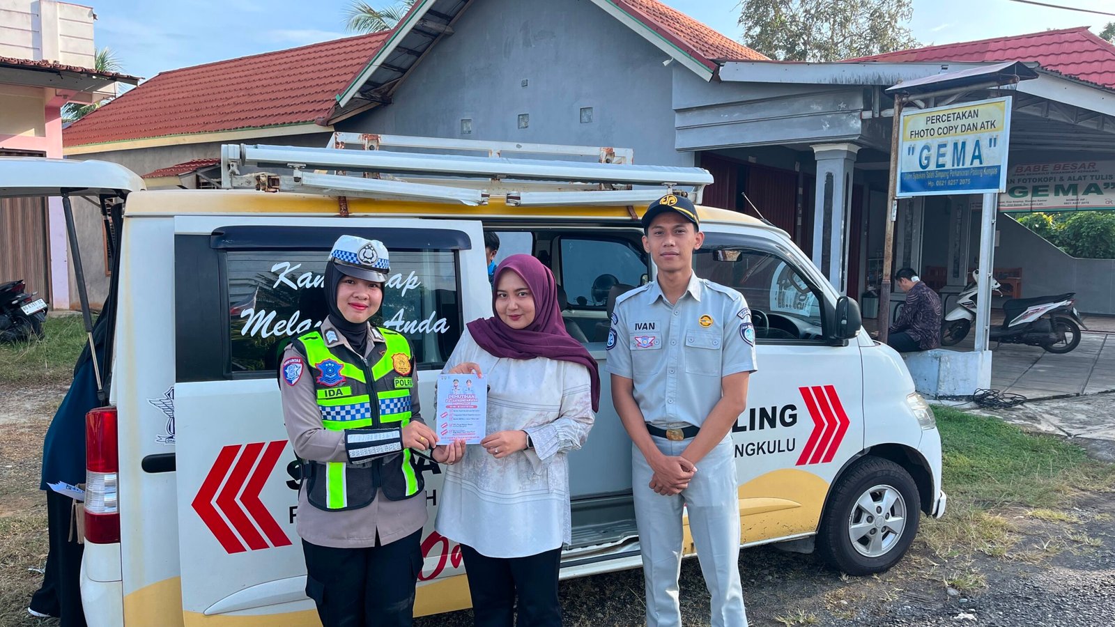 Operasi Patuh Pajak Di Kaur, Tim Pembina Samsat Edukasi Masyarakat dan Hadirkan Layanan Pembayaran Di Lokasi