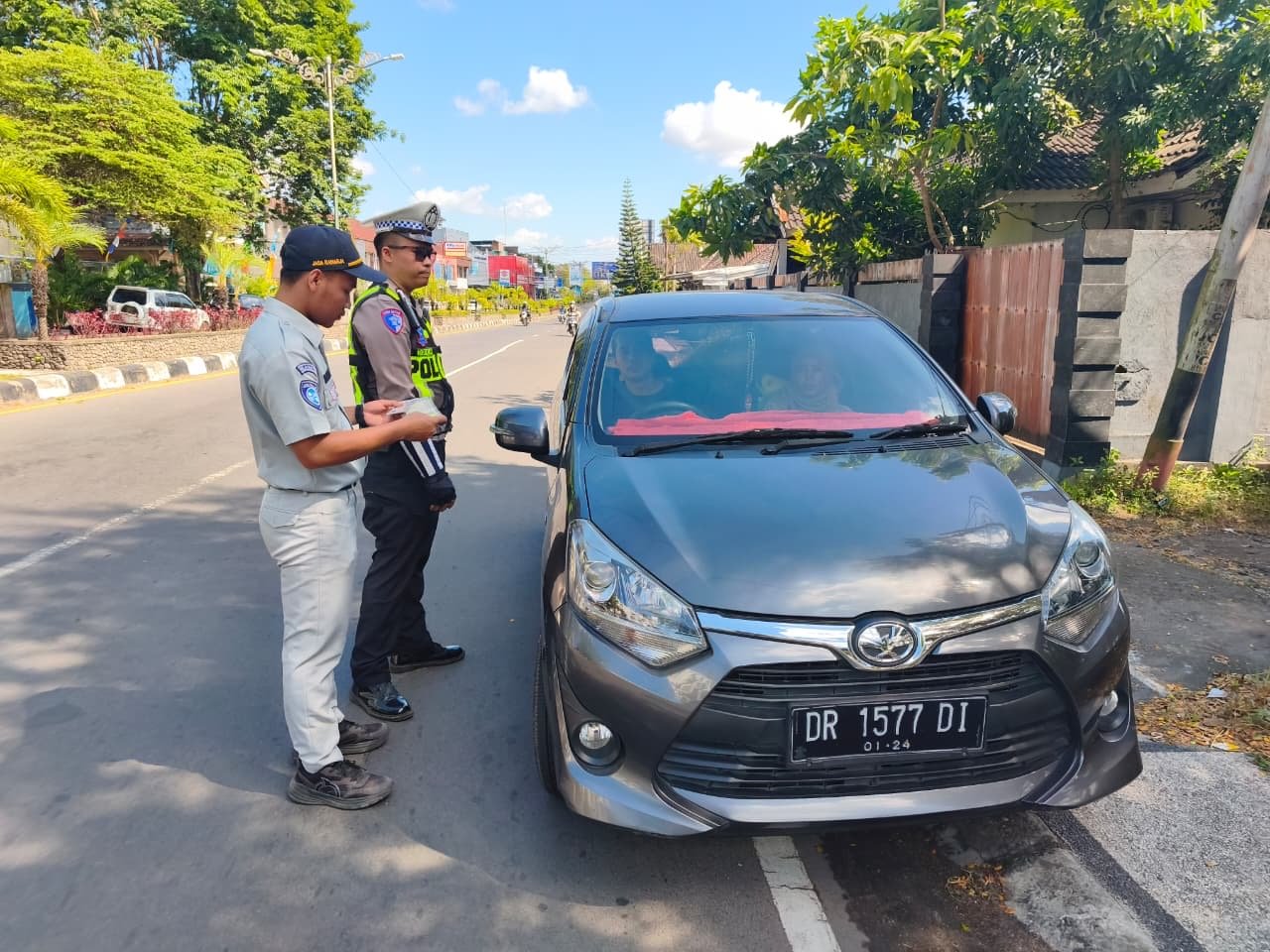 Jasa Raharja NTB Bersama Tim Pembina Samsat Praya Laksanakan Operasi Gabungan Tingkatkan Kepatuhan Wajib Pajak
