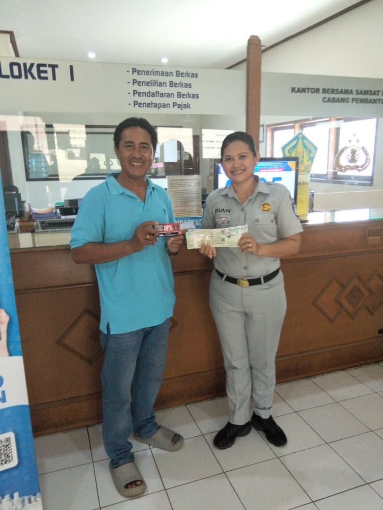 Jasa Raharja Bali Gandeng Warung Babi Guling IMBO68 Berikan Apresiasi kepada Wajib Pajak