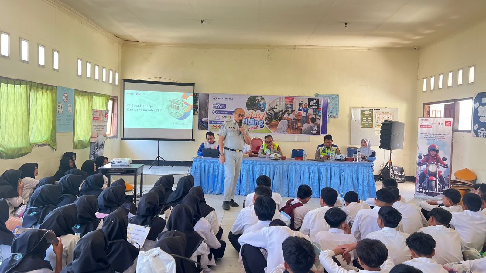 Kolaborasi Antar Stakeholder, Jasa Raharja NTB Ikuti Operasi Gabungan dan Edukasi Keselamatan Berkendara
