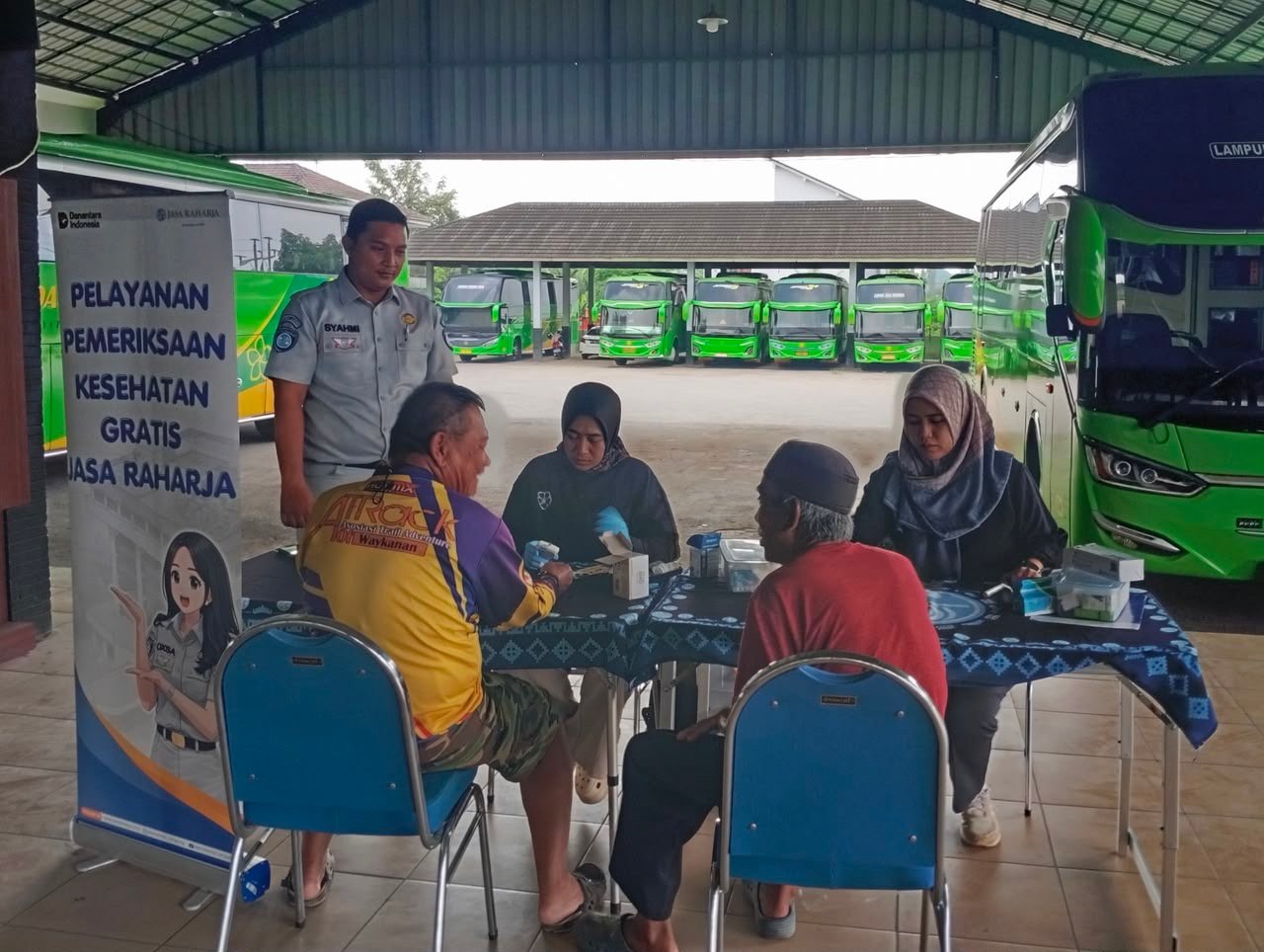 Jasa Raharja Lampung Gelar Pemeriksaan Kesehatan Gratis bagi Awak Bus dan Penumpang di Pool Bus Puspa Jaya