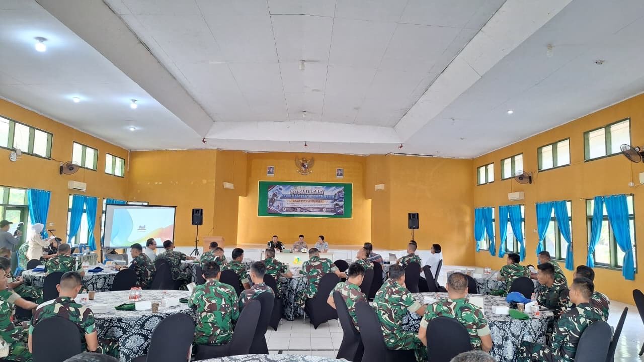 Tingkatkan Keselamatan Berkendara dan Transformasi Digital, PT. Jasa Raharja (Persero) Cabang Cirebon Sosialisasi Keselamatan Berkendara (Safety Riding) dan Layanan Digital “Jasfren” di Denpom III/3 Cirebon