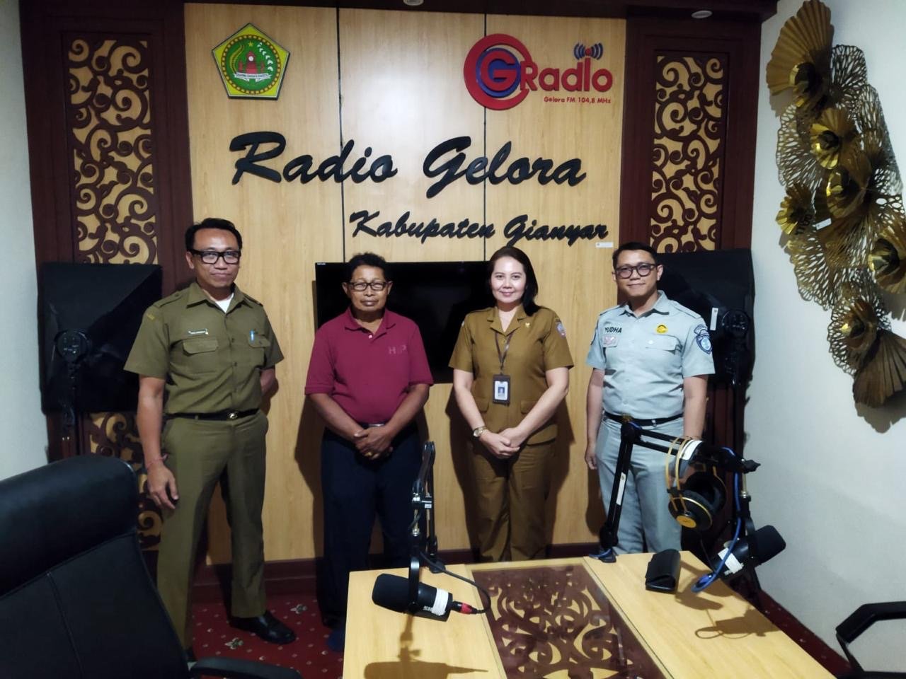 Jasa Raharja Sosialisasikan Program Relaksasi Pajak Kendaraan Bermotor Melalui Radio Gelora di Gianyar