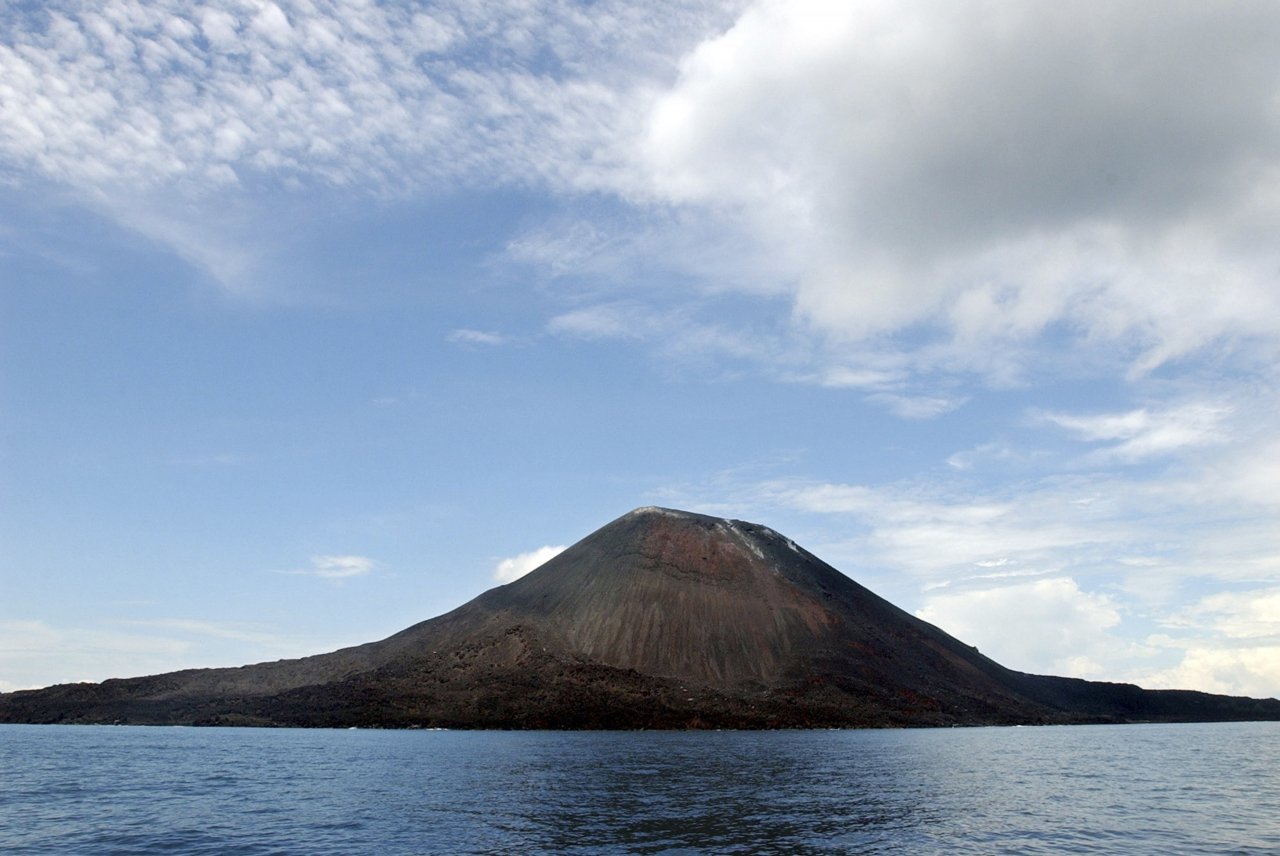 BMKG Tegaskan Aktivitas Anak Krakatau Tidak Berdampak pada Gelombang Selat Sunda
