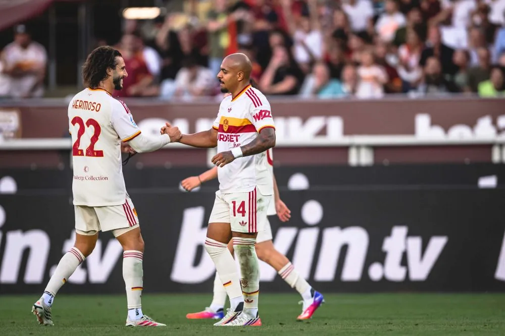 AS Roma Taklukkan Torino 2-0, Giallorossi Resmi Puncaki Klasemen Liga Italia