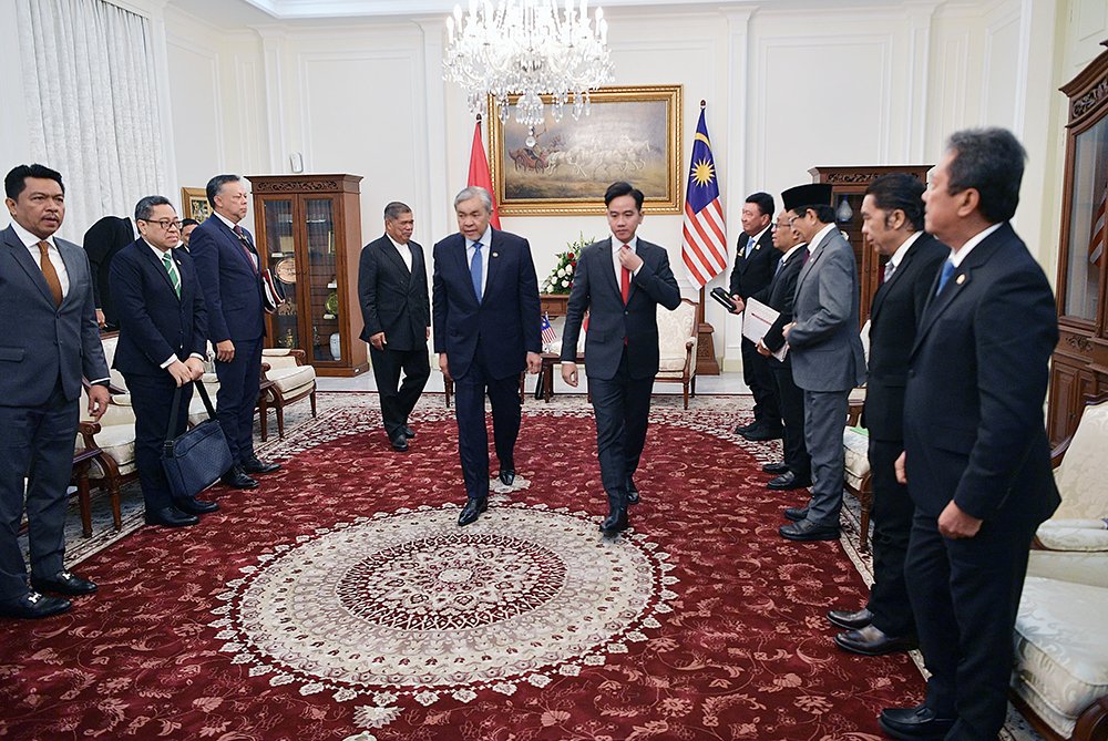 Wapres Gibran Gelar Pertemuan Bilateral dengan Wakil PM Malaysia Bahas Kerja Sama