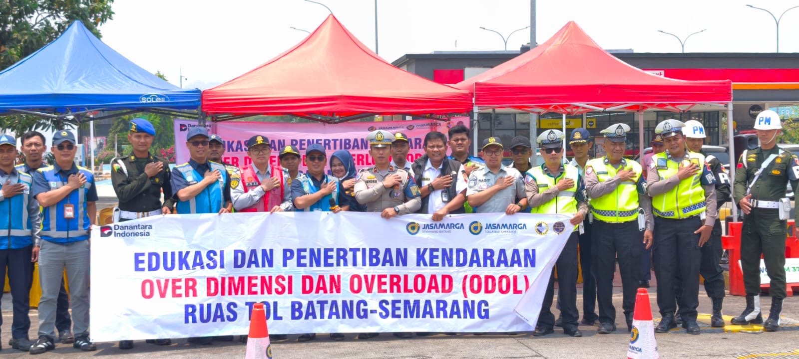 Safety Campaign, Jasa Raharja Bersama Stakeholder Edukasi Dan Tertibkan Kendaraan Odol Di Ruas Tol Batang–Semarang